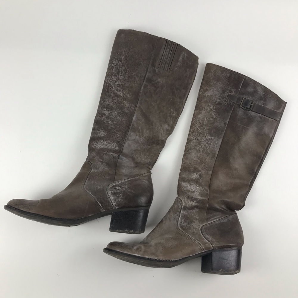 Matisse 11 ‘Tundra’ Brown leather knee high boots